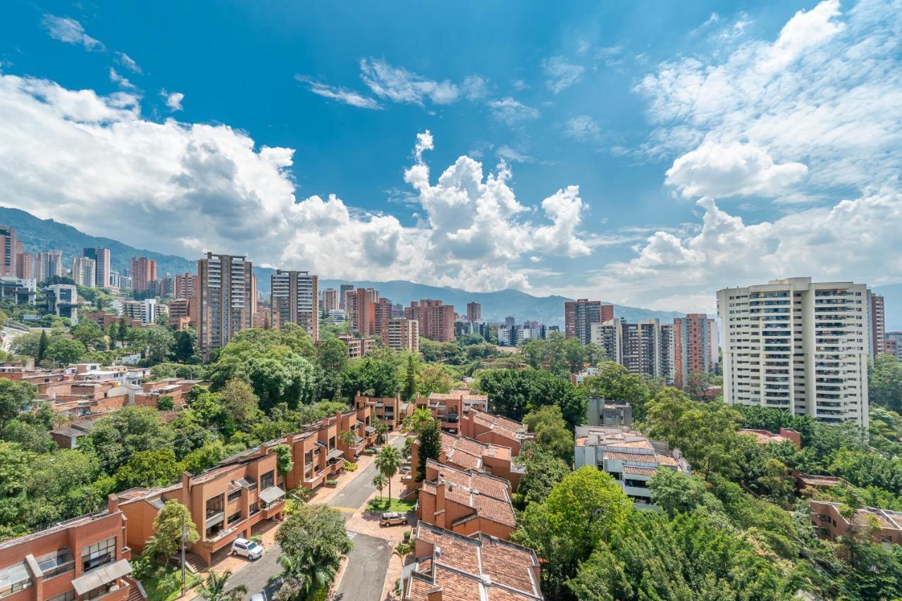 Apartamentos Poblado Alejandria By Housy Host Medellín Kültér fotó